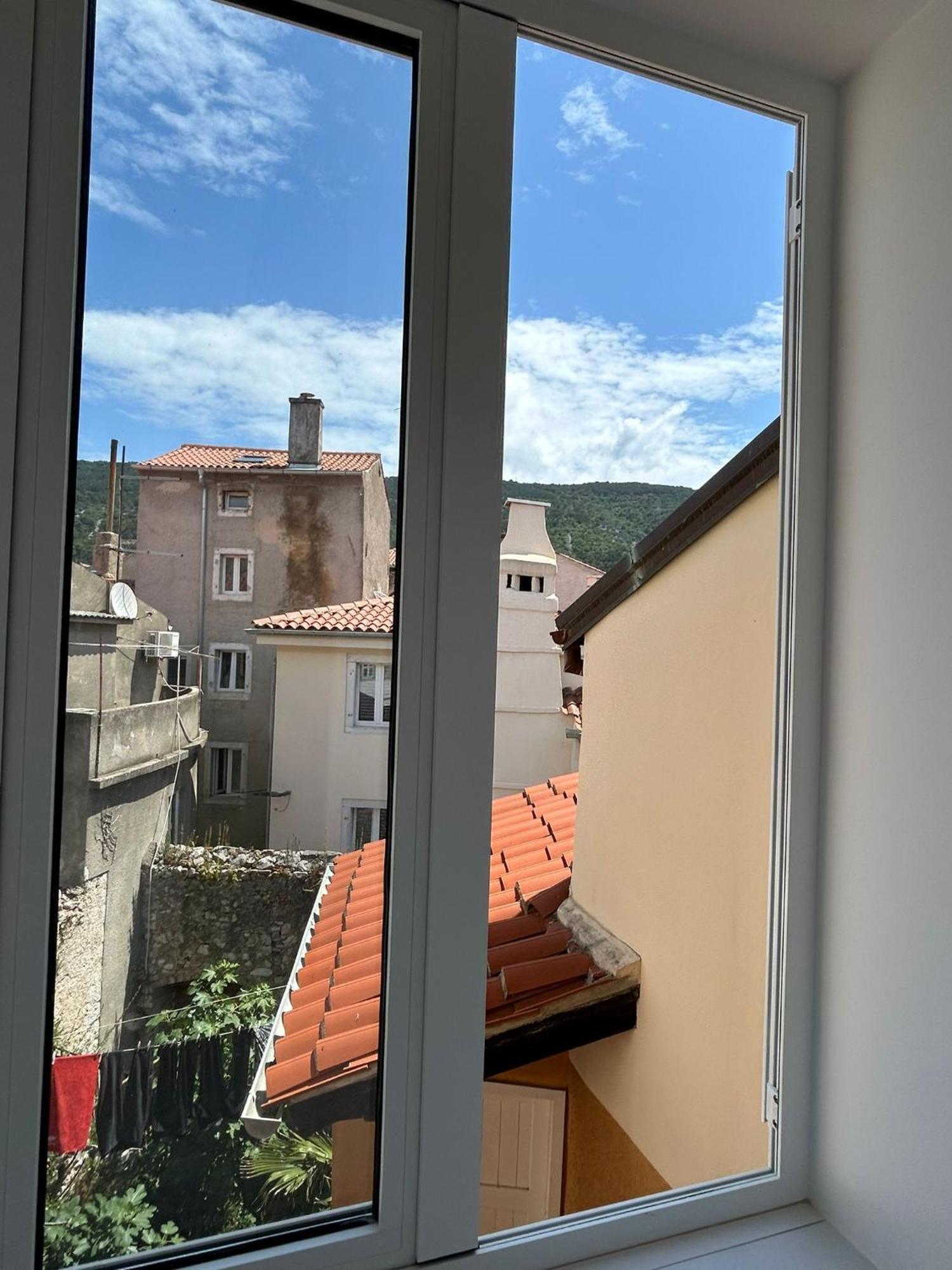 Apartman Lavanda Cres Zewnętrze zdjęcie